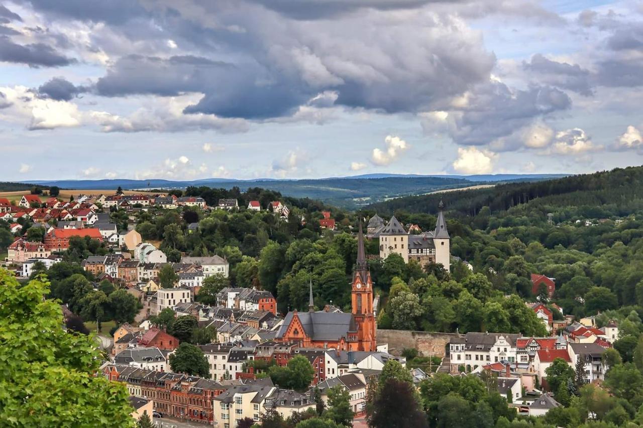 Ferienwohnung "Blick Mylau" - Naehe Freizeitpark Plohn & Weltgroesster Ziegelsteinbruecke Reichenbach im Vogtland Exterior photo